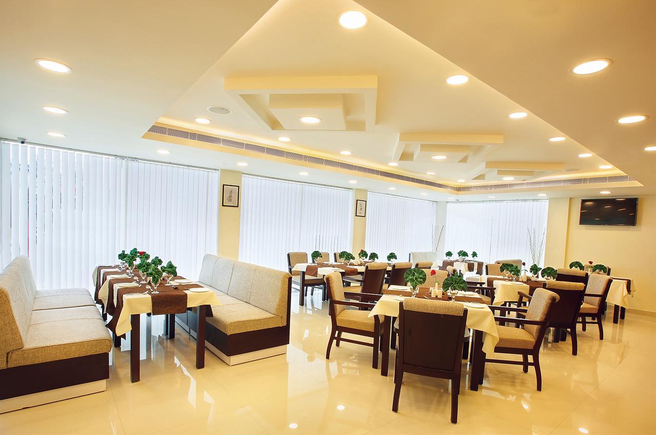 Hotel Joyees Residency Kottayam Exterior foto